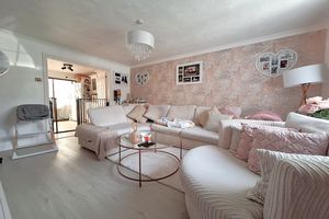 Lounge- click for photo gallery